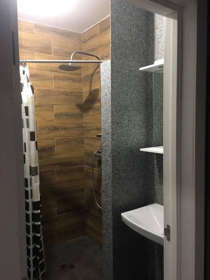 Silver Star Apartment Oezjhorod Buitenkant foto