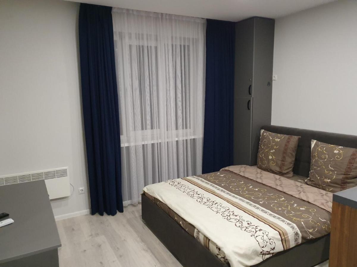 Silver Star Apartment Oezjhorod Buitenkant foto